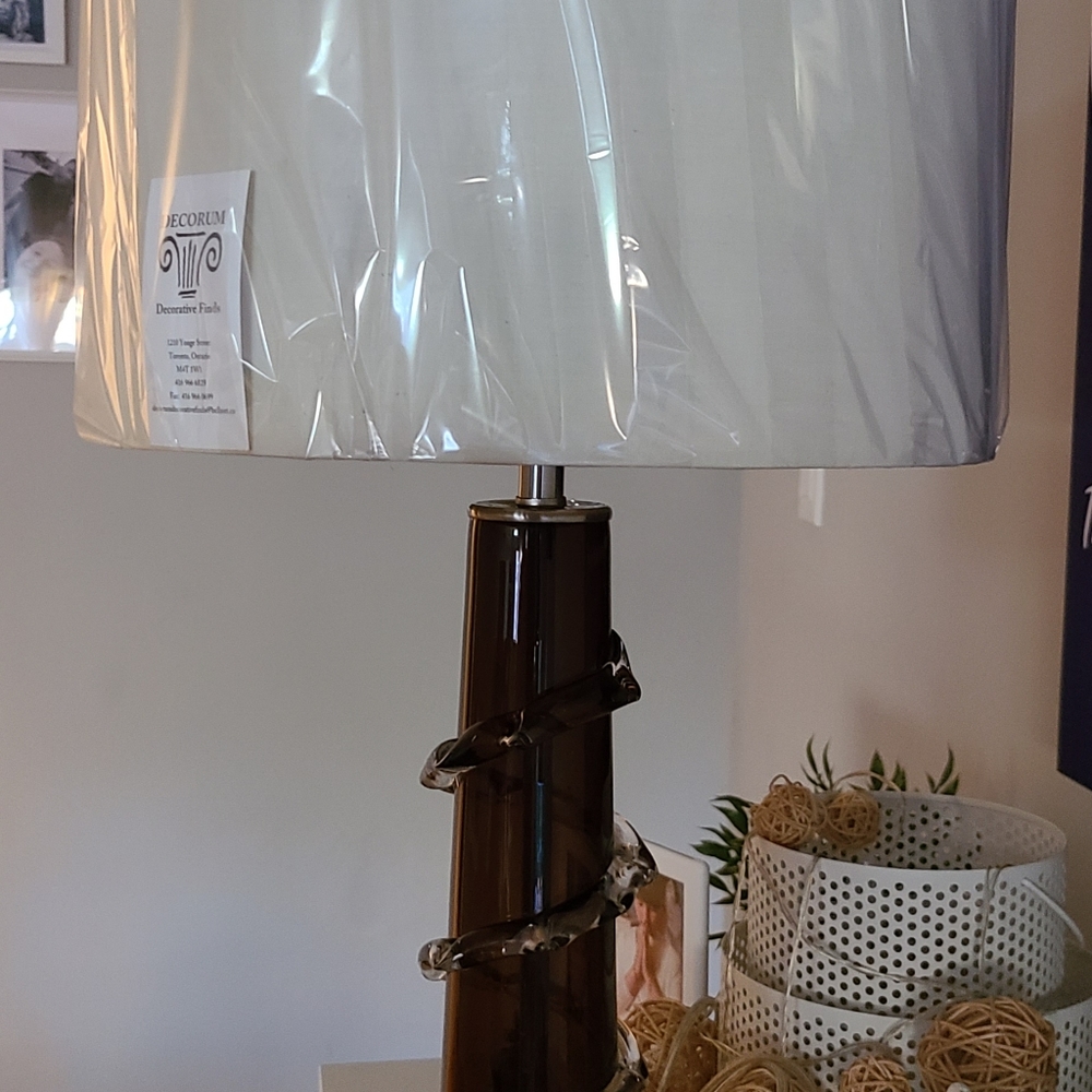 Decorum table lamp - Picture 3 of 3